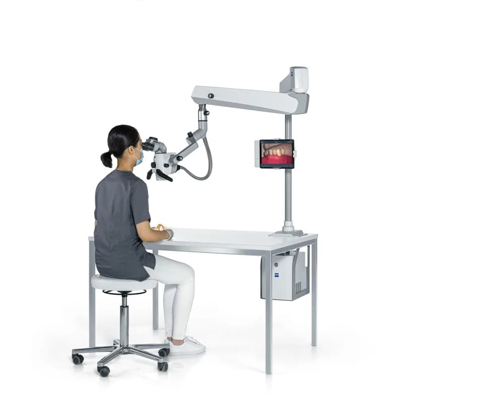 ZEISS EXTARO 300 for education — Хирургический микроскоп